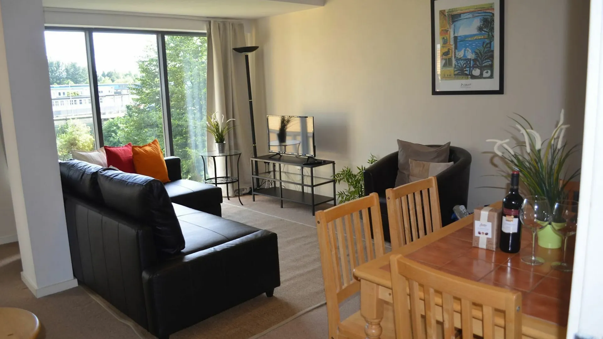 Metrostays - Riverside Apartment Dublin